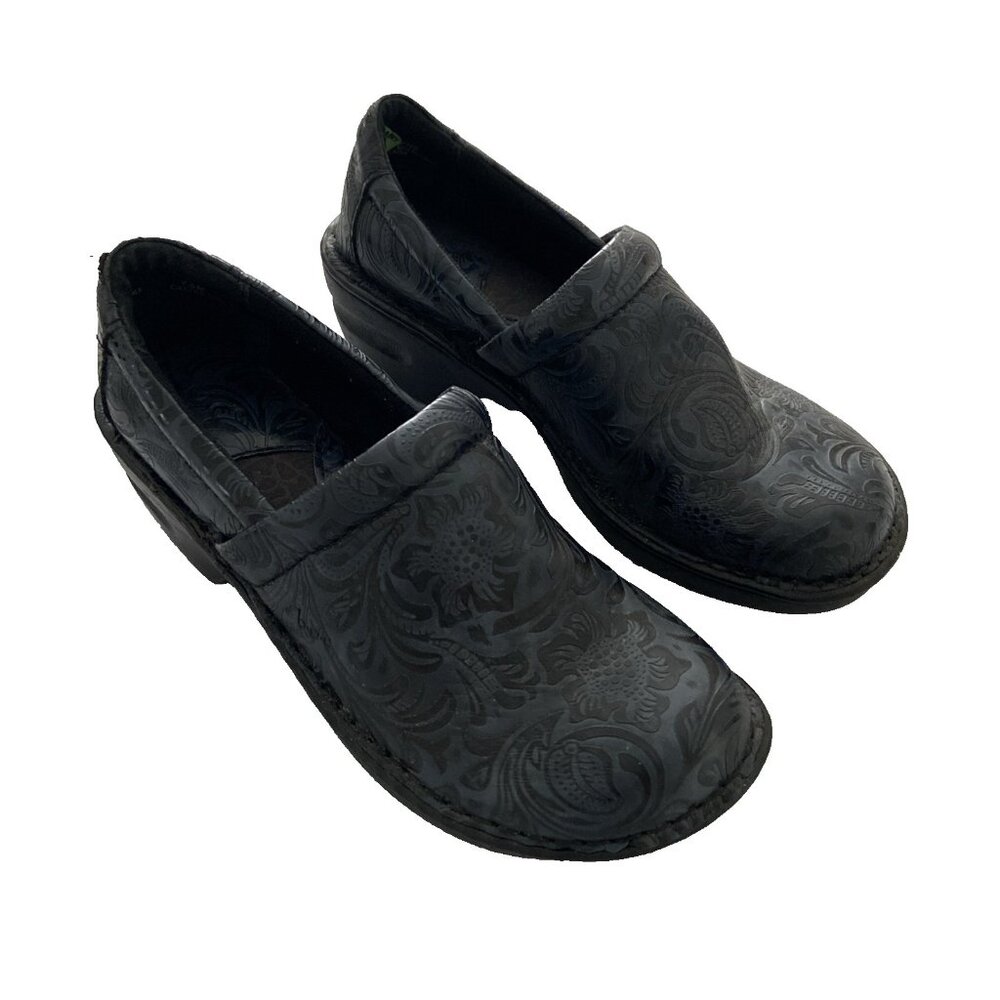 B.O.C. Born Concept Womens Peggy Tooled Comfort Clogs Size US 7.5 EU 37.5